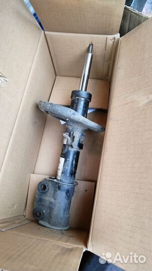 Стойка амортизатора передняя renault Флюенс