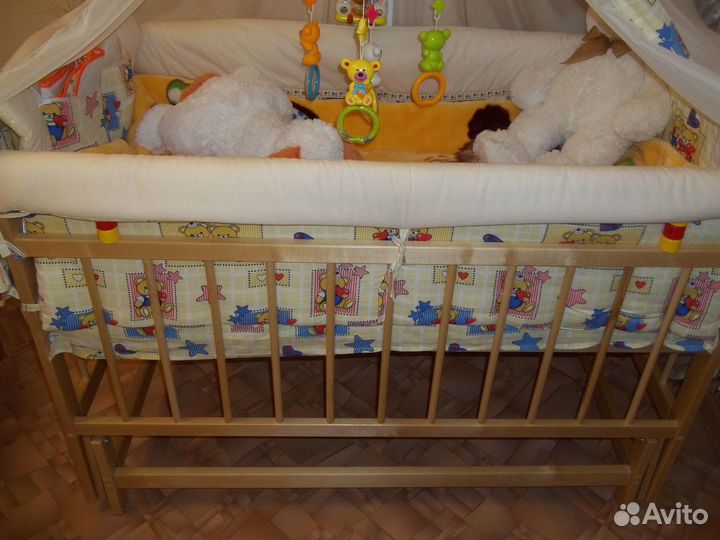 Детская кроватка с маят.механизмом качания+Подарки