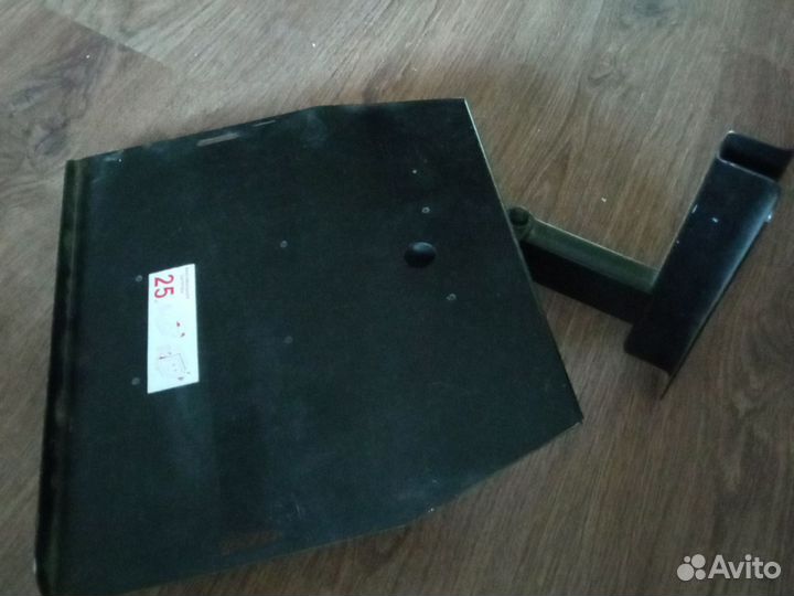 Кронштейн для телевизора поворотный