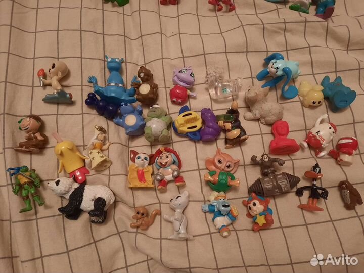 Игрушки из киндера