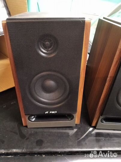 Колонки компьютерные F&D R25BT