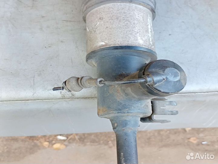 Пневмостойка передняя левая Audi A6 C6 allroud