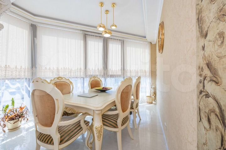 2-к. квартира, 86 м², 12/17 эт.