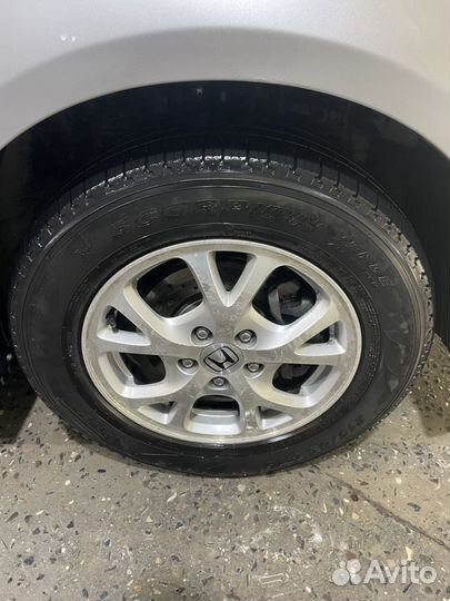 Honda elysion RR1 колеса 16 радиус 215/65 R16