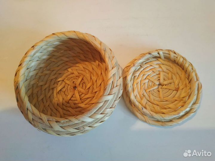 Футляры, коробочки для ювелирных украшений