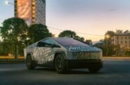 Tesla Cybertruck I (2023—2026) Пикап