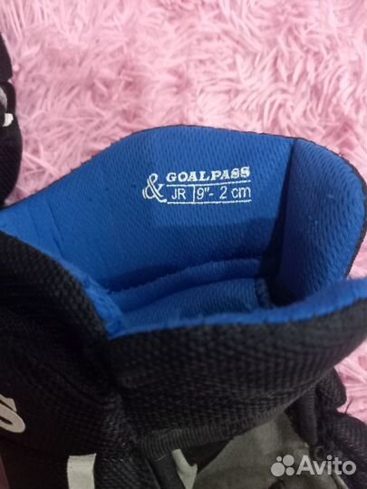 Краги хоккейные размер 9