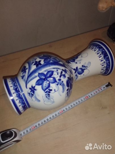 Ваза для цветов гжель