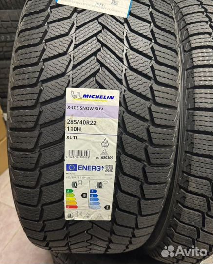 Michelin X-Ice Snow SUV 255/45 R22 и 285/40 R22 110H