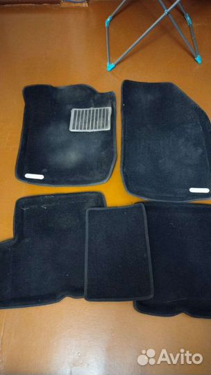 Коврики 3д текстильные на Логан 1