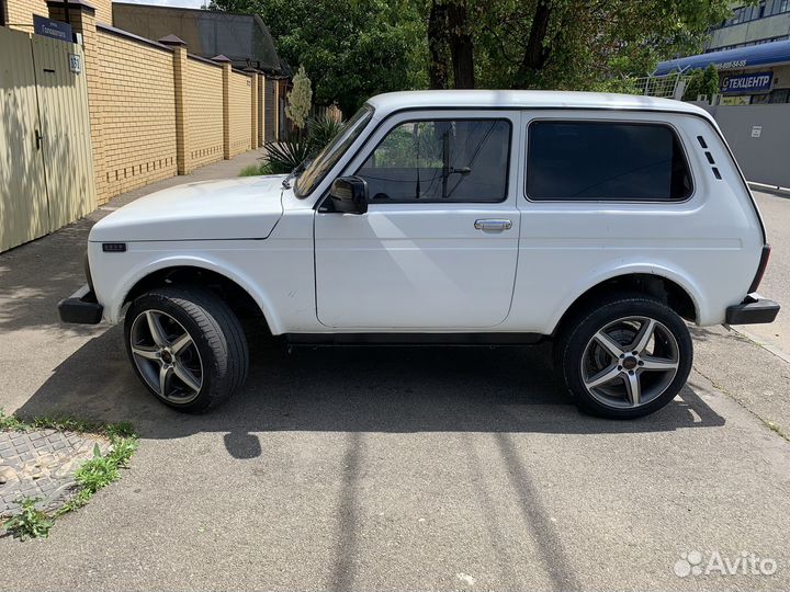 LADA 4x4 (Нива) 1.7 МТ, 2013, 180 000 км