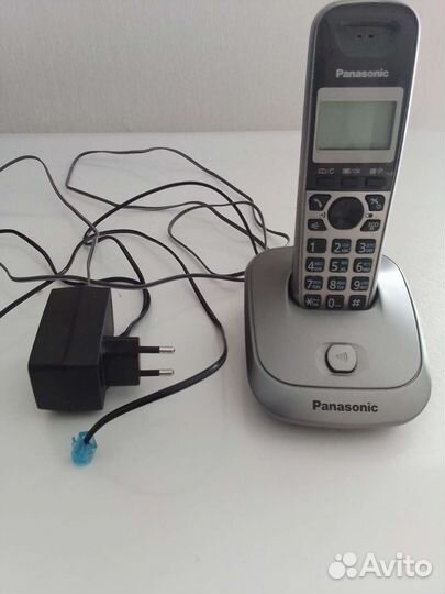 Беспроводной телефон Panasonic KX-TG2511RU