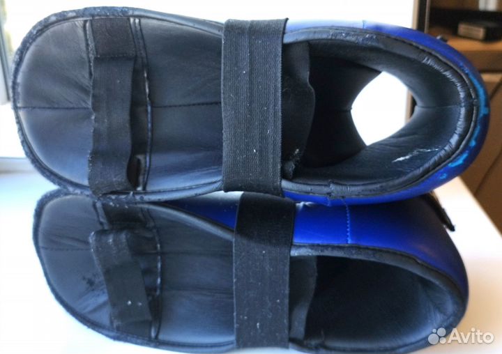 Шлем, перчатки, футы, ракушка, бинты, штаны, пояс