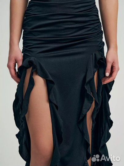 Платье вечернее