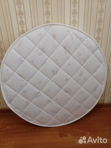 Матрас детский круглый в отличном состоянии