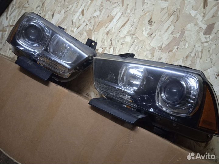 Фары ксенон dodge Charger LD