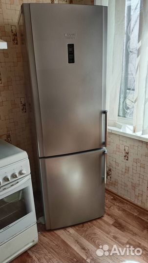 Продам холодильник indesit hotpoint ariston hbt118