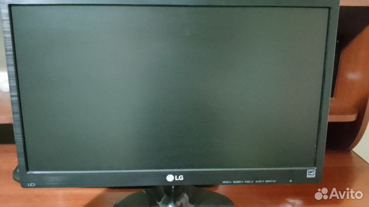 Монитор LG