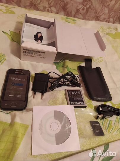 Телефон Samsung wawe 525