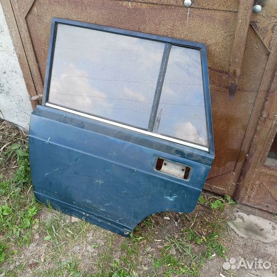 Двери ваз 2104