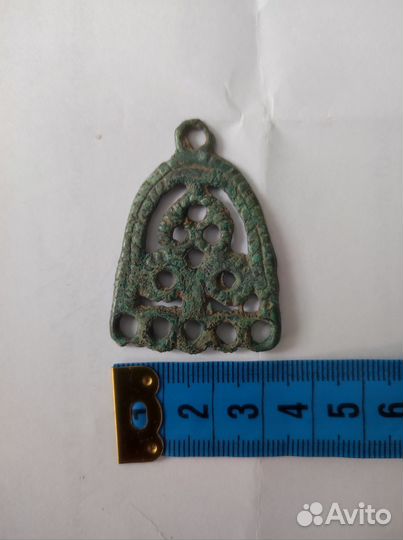 Подвески, шумелки,Пермский звериный стиль