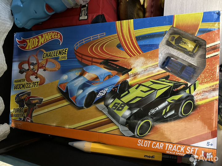 Гоночный трек hot wheels