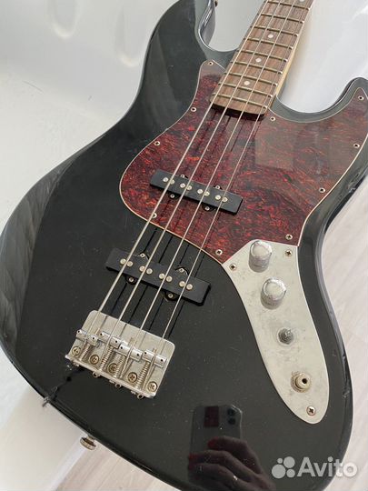 Бас гитара phil pro 4 струны