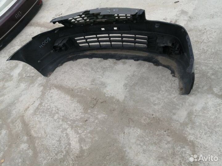 Бампер передний Nissan Bluebird Sylphy G11