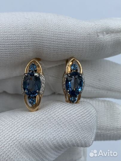 Золотые серьги