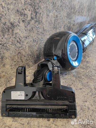 Вертикальный беспроводной пылесос