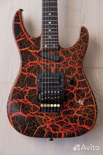 Charvel model 5 FX (lava crackle) 1988