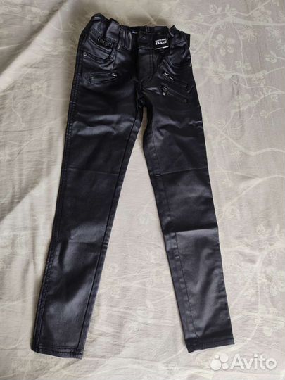 Новые брюки из экокожи на девочку и мальчика 134р