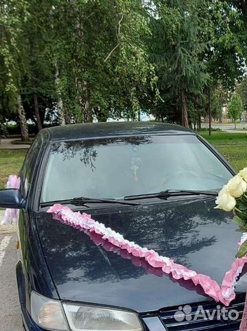 Свадебное украшение машины