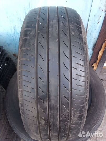 Yokohama BluEarth E75 215/60 R16 95V
