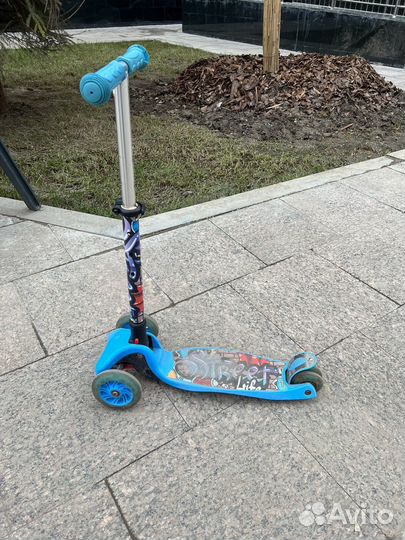 Самокат детский трехколесный
