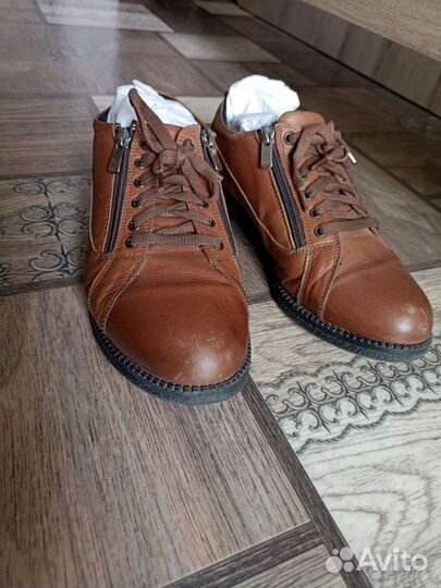 Полуботинки женские 39 размер натуральная кожа