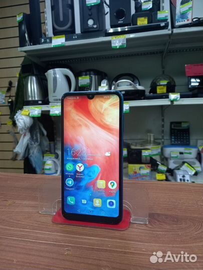 HUAWEI Y7, 2/16 ГБ