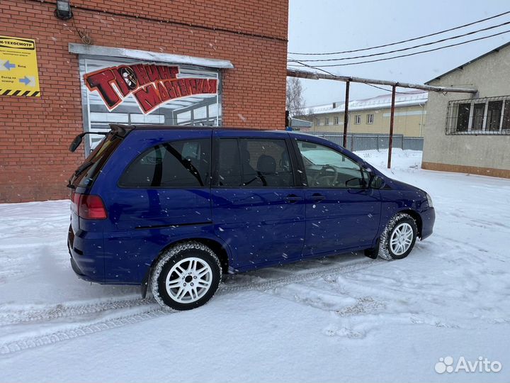 Nissan Liberty 2.0 CVT, 2001, 299 000 км