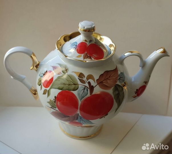 Чайники большие доливочные Чайка в коллекцию