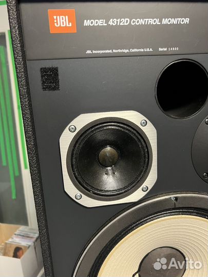 Колонка jbl 4312D одна штука