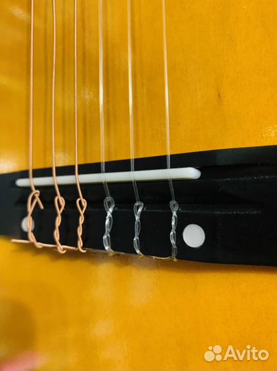 Классическая гитара + чехол