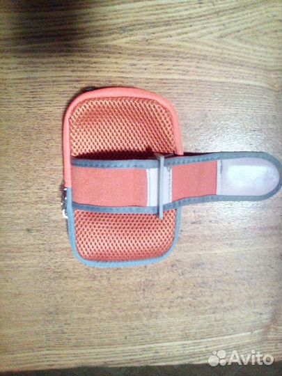 Спортивная сумка на руку для мобильного телефона