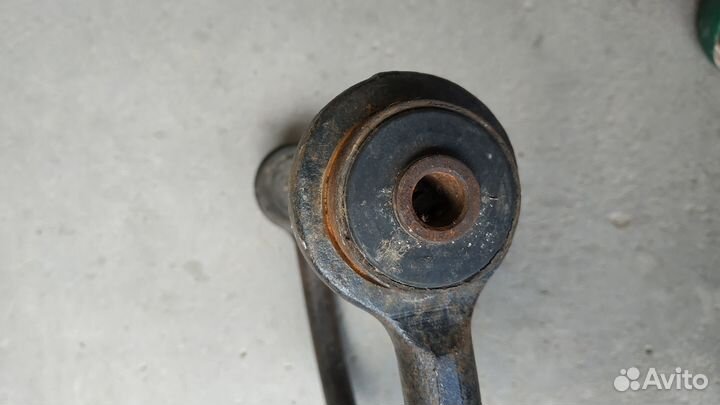 Рычаг верхний передний Jeep Grand Cherokee WK