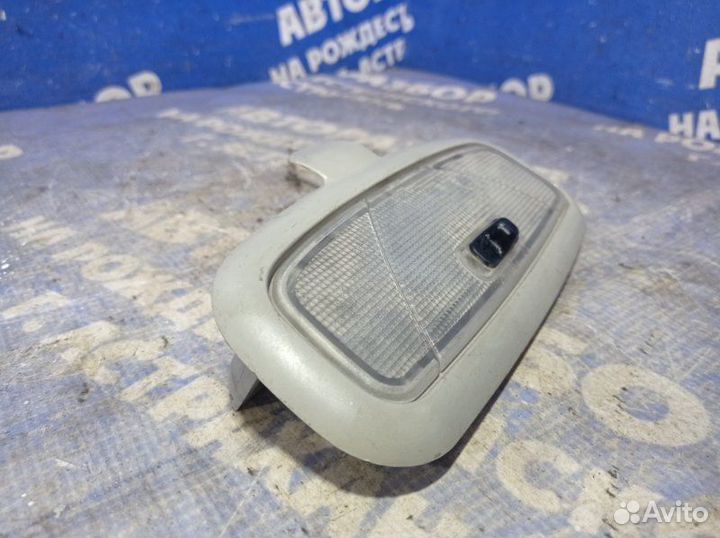 Плафон салона Ford Focus 1 седан 2004