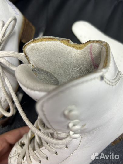 Коньки для фигурного катания профессиональные