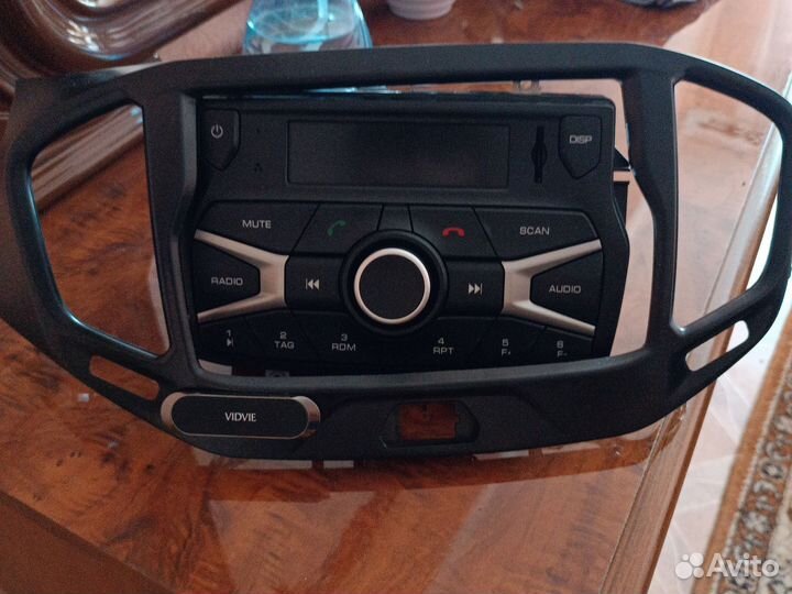 Магнитофон на ваз весту