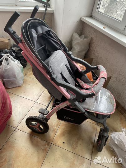 Прогулочная коляска