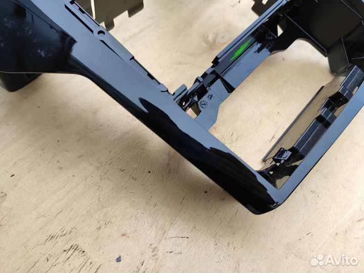 Консоль передняя с кнопками Cosmo Opel Zafira B