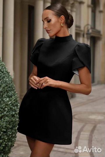 Платье с бантом