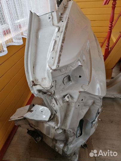 Крыло заднее левое и правое nissan murano Z 52